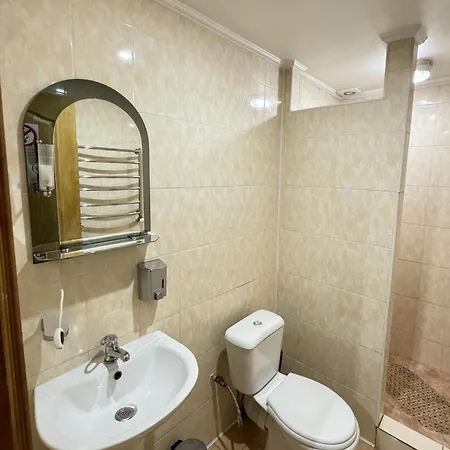гуцулик Hotel Tatariv